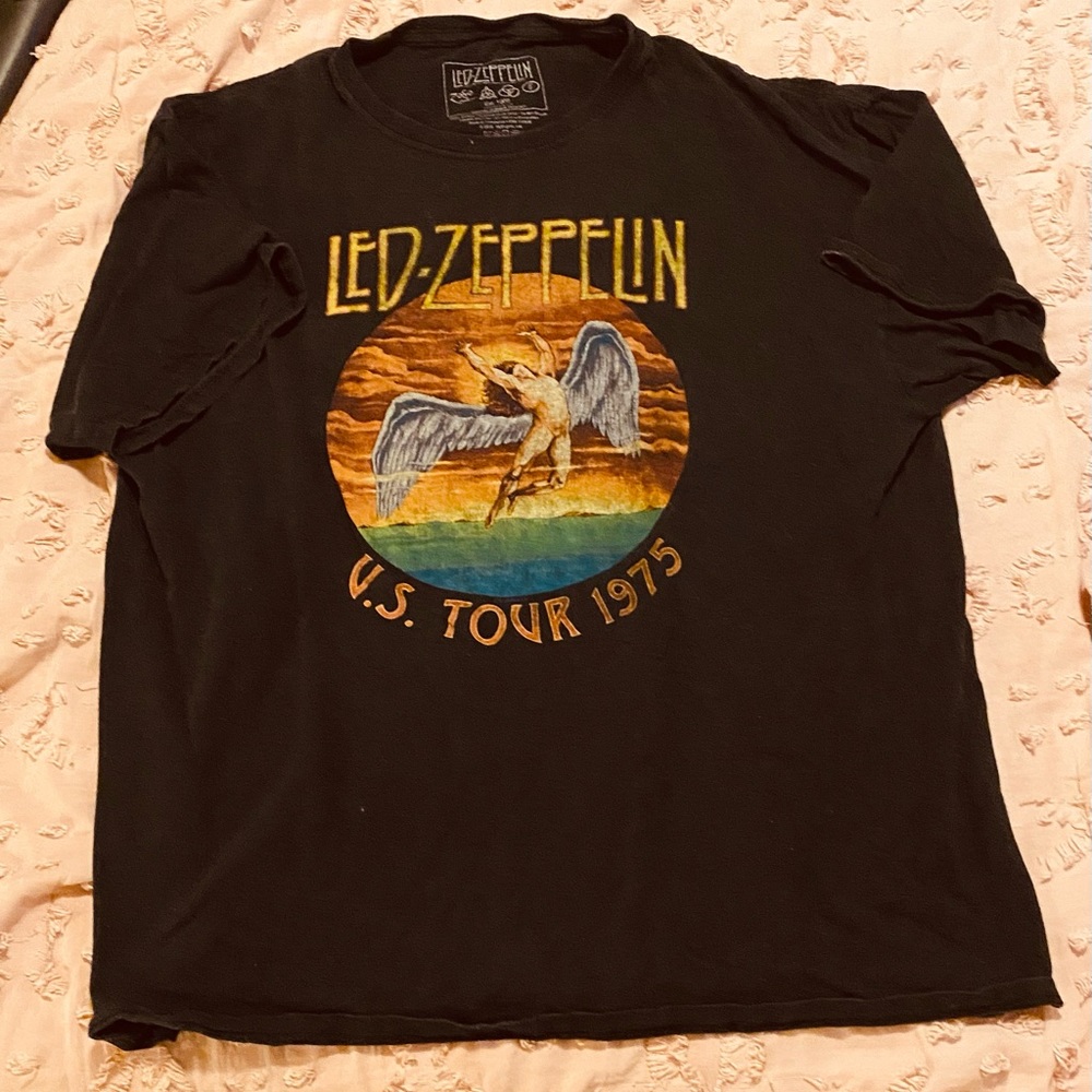 Led Zeppelin tshirt